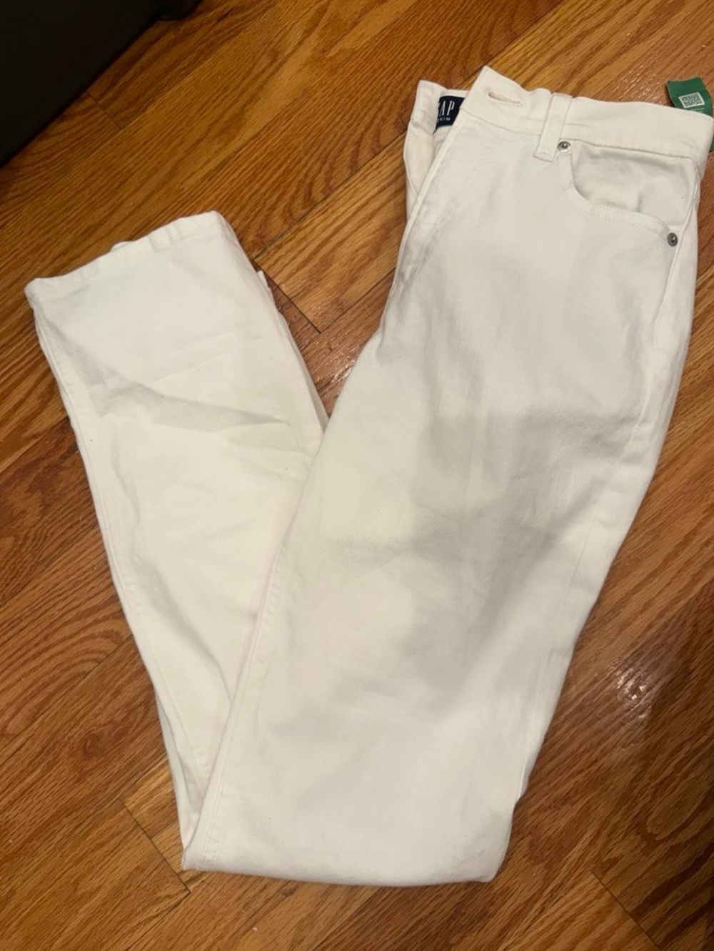 GAP White Straight-Leg Jeans NWT